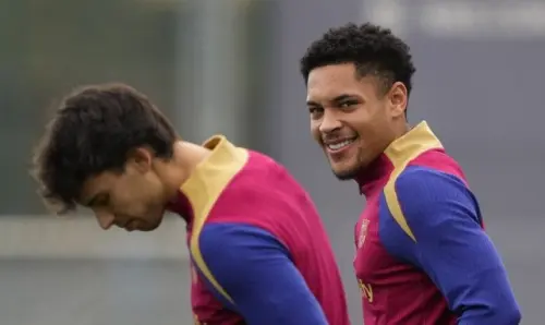 Barça: Vitor Roque wollte nicht zurück nach Brasilien