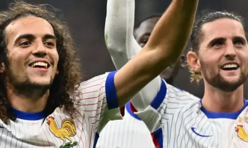 die französische Nationalmannschaft: Die Schwäche der französischen Mittelfeldspieler sorgt für Aufsehen… selbst in Kroatien