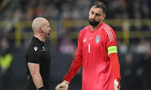 Italien: Gianluigi Donnarumma wird zum Gespött ganz Europas nach einem kuriosen Tor