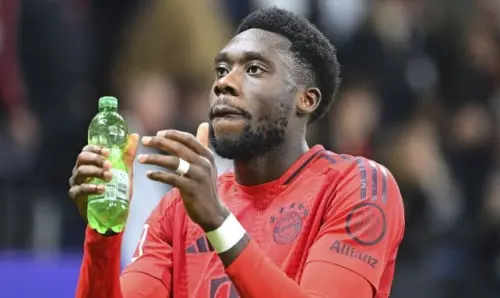 Bayern München: Alphonso Davies fällt für sechs Monate aus!