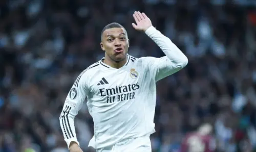 Real Madrid möchte, dass Kylian Mbappé zu einem Freistoßspezialisten wird.