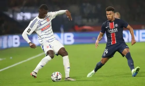 französische Ligue 1: Mamadou Sarr, der Ex-Spieler von Olympique Lyon, bereitet Strasbourg Freude