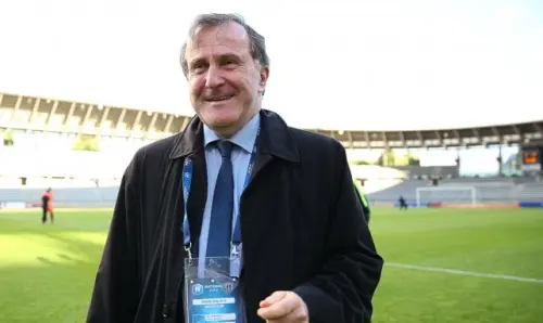 Der Paris FC möchte einen Schritt nach vorne machen und das Stadion wechseln.