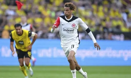 Eintracht Frankfurt: Hugo Ekitike bringt die Premier League zum Ausflippen!