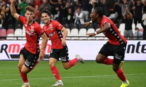 Ligue 2: Guingamp besiegt Laval und steuert auf die Aufstiegsrelegation zu